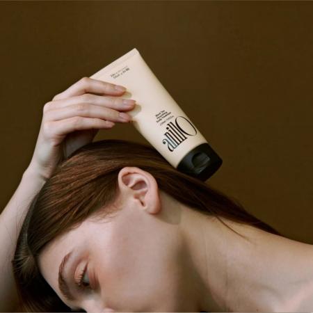 Живильна зміцнююча маска для волосся ANILLO Black Tea Nourishing Scalp Treatment