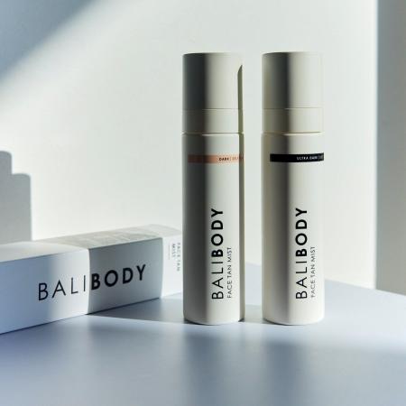 Спрей автозасмага для обличчя у відтінку Dark Bali Body Face Tan Mist Dark