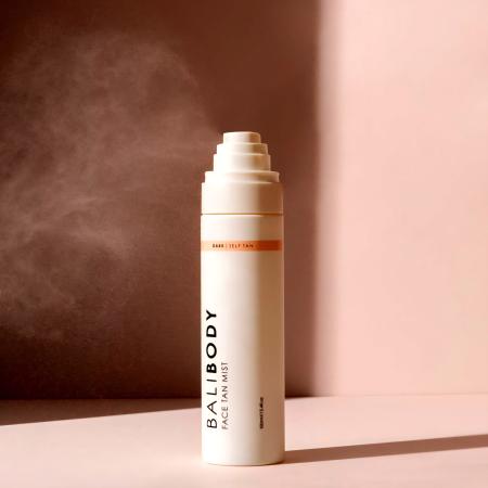 Спрей автозасмага для обличчя у відтінку Dark Bali Body Face Tan Mist Dark