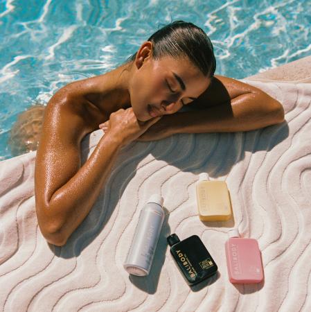 Масло для засмаги SPF15 — Bali Body Pineapple Tanning Oil