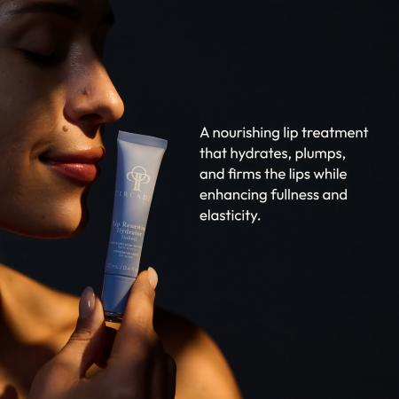 Відновлюючий бальзам для губ Класичний Circadia Lip Renewing Hydrator Naked