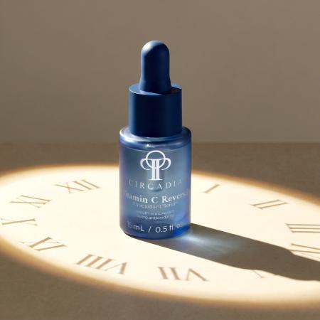 Сыворотка с витамином C для восстановления кожи лица Circadia Vitamin C Reversal Serum