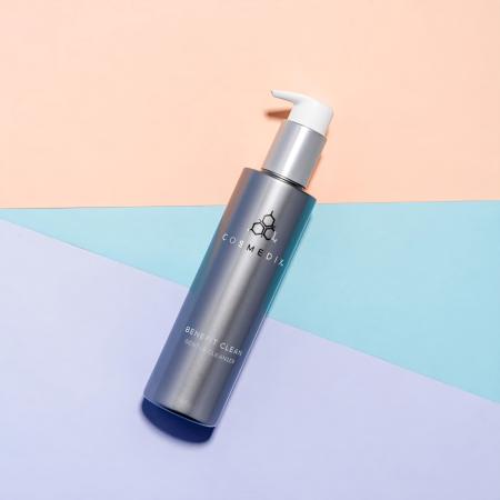 Ніжний очищаючий засіб COSMEDIX Benefit Clean
