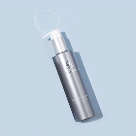 Ніжний очищаючий засіб COSMEDIX Benefit Clean