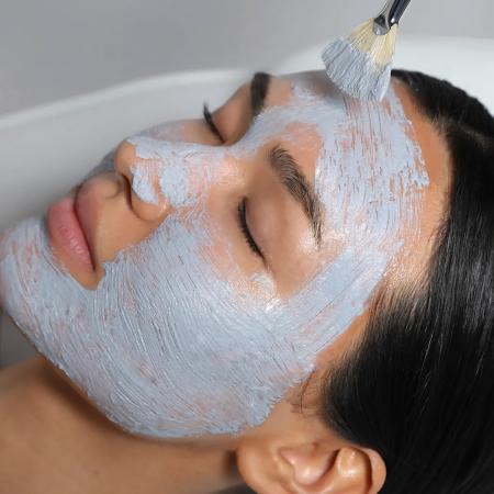 Детокс маска з активованим вугіллям COSMEDIX Detox