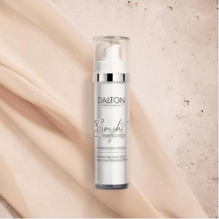 Захисний денний освітлюючий крем проти пігментації SPF 50 Dalton BRIGHT PERFECTION Anti-Pigmentation Whitening Day Cream SPF 50