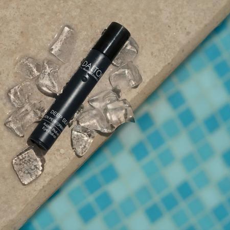 Антивозрастной противоотечный гель под глаза для мужчин Dalton DEEP SEA Eye Roll-on Men Performance De-Puffing Anti-Aging Eye Gel for Men
