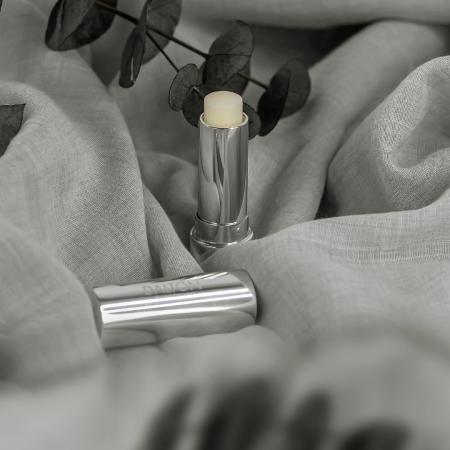 Зволожуючий бальзам для губ Dalton LIP CARE NOURISHING LIP BALM