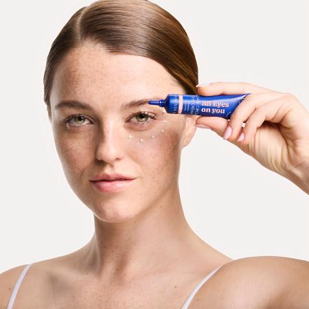 Крем для очей від темних кіл – всі погляди на тебе Dalton Ocean Elements Dark Circle Eye Cream — All Eyes On You