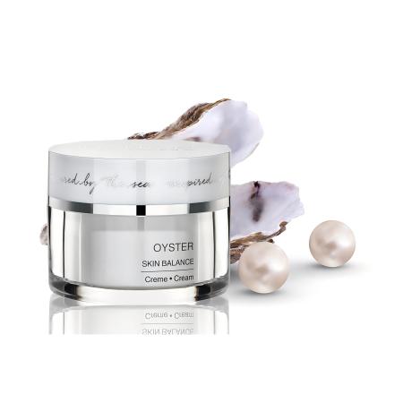 Зволожуючий крем для комбінованого типу шкіри Dalton Oyster Skin Balance Cream