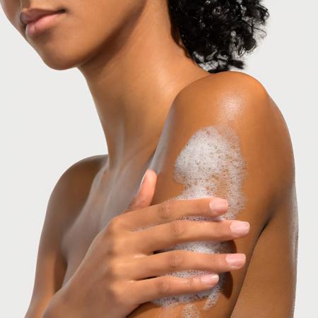 Відлущувальний гель для тіла HydroPeptide Glow Revive Body Wash