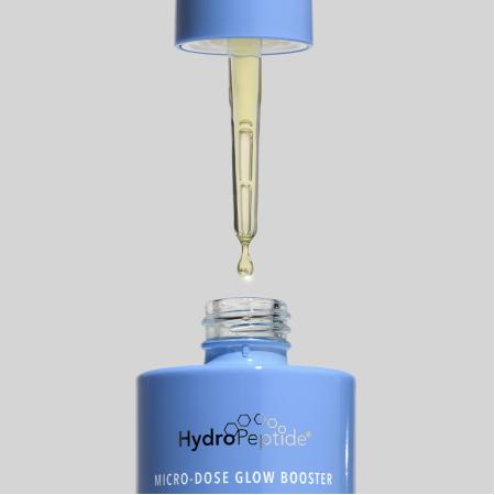 Делікатна сироватка з ретинолом HydroPeptide Micro-dose Glow Booster