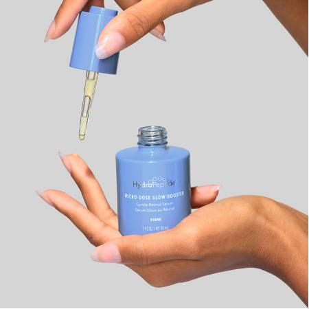Делікатна сироватка з ретинолом HydroPeptide Micro-dose Glow Booster
