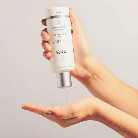 Очищаючий гель з АНА Image Skincare Ageless Total Facial Cleanser