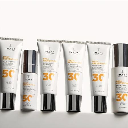 Зволожуючий мінеральний SPF крем для обличчя Image Skincare Daily Prevention Pure Mineral Hydrating Moisturizer SPF 30