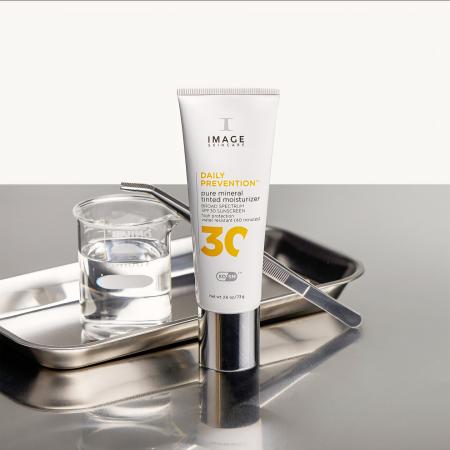 Зволожуючий мінеральний SPF крем для обличчя Image Skincare Daily Prevention Pure Mineral Hydrating Moisturizer SPF 30