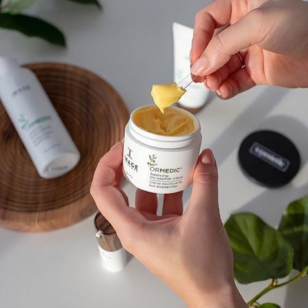 Био-пептидный ночной крем с фитоэстрогенами Image Skincare Ormedic Balancing Bio Peptide Cream