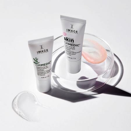 Розовый восстанавливающий гель для губ Image Skincare Ormedic Sheer PINK Lip Enhancement Complex 