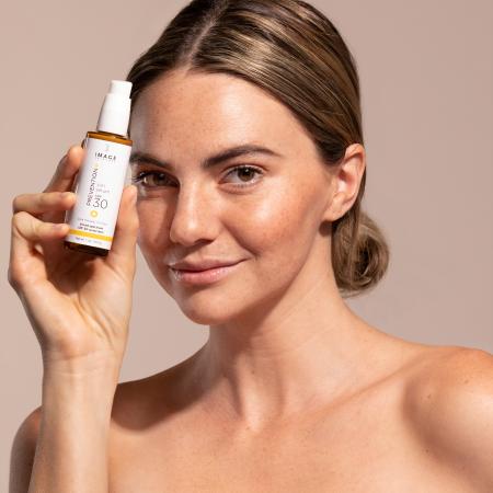 Сонцезахисна сироватка для обличчя SPF 30 Image Skincare Prevention+ Sun Serum SPF 30