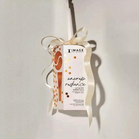 Подарунковий набір «Делікатний догляд» міні Image Skincare Image Skincare Unwrap Radiance Mini Gift Set