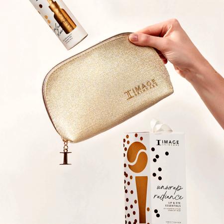 Подарунковий набір «Делікатний догляд» міні Image Skincare Image Skincare Unwrap Radiance Mini Gift Set