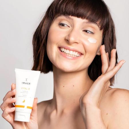 Ензимна маска Image Skincare Vital C Hydrating Enzyme Mask