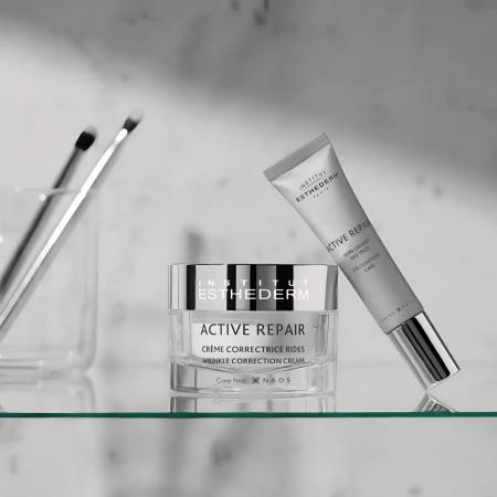Відновлювальний догляд навколо очей Institut Esthederm Active Repair