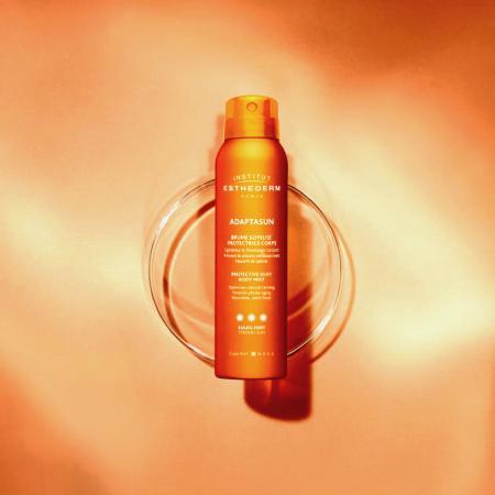 Захисний спрей (розпилення у вигляді димки ) *** Institut Esthederm Adaptasun Protective Silky Body Mist Strong Sun