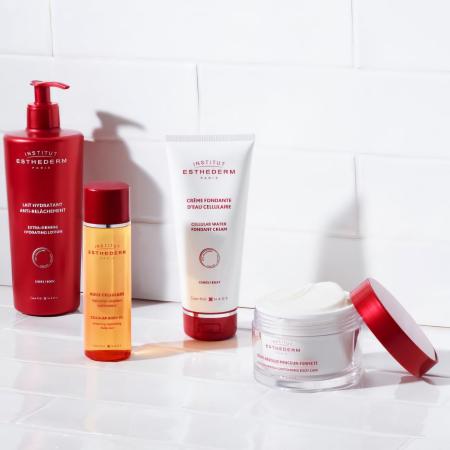М’який скраб “Клітинна вода” Institut Esthederm Cellular Water Gentle Body Scrub