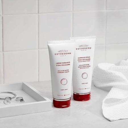 М’який скраб “Клітинна вода” Institut Esthederm Cellular Water Gentle Body Scrub