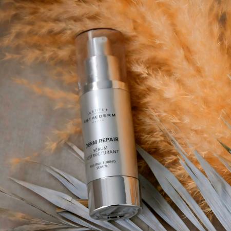 Восстанавливающая сыворотка Institut Esthederm Derm Repair