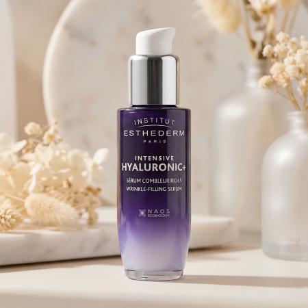 Cироватка на основі гіалуронової кислоти Institut Esthederm Intensive Hyaluronic Serum