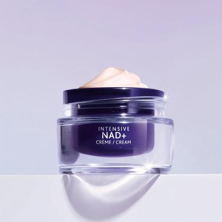 Крем-вуаль для відновлення енергії шкіри NAD+ Institut Esthederm Intensive NAD+ Cream