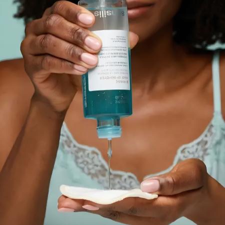 Мягкое двухфазное средство для снятия макияжа с глаз и губ Institut Esthederm Makeup Remover (Eyes&Lips)