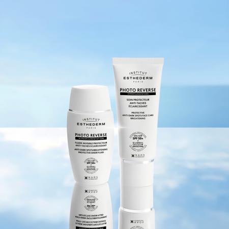Флюїд при пігментації PhotoReverse Блокування засмаги New Formula Institut Esthederm Photo Reverse Protective Anti-Dark Spots Brightening Sheer Fluid
