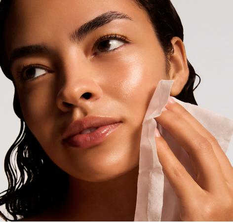 Інноваційна пілінгова система для оновлення шкіри — Is Clinical Active Peel Treatment System