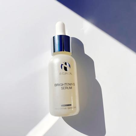 Осветляющая сыворотка для лица Is Clinical Brightening Serum