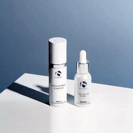 Осветляющая сыворотка для лица Is Clinical Brightening Serum