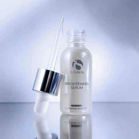 Осветляющая сыворотка для лица Is Clinical Brightening Serum