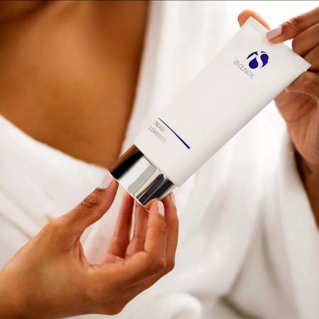 Крем для очищення шкіри Is Clinical Cream Cleanser