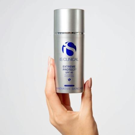 Солнцезащитный крем SPF 40 Is Clinical Extreme Protect SPF 40