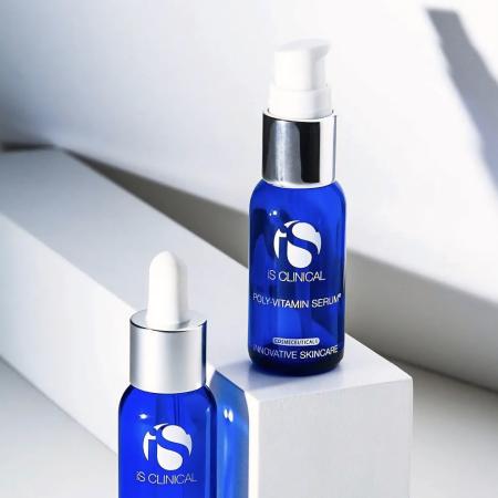Відновлювальна сиворотка Is Clinical Poly-Vitamin Serum