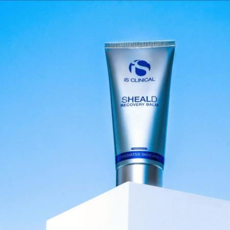 Відновлюючий бальзам для заспокоєння шкіри Is Clinical Sheald Recovery Balm