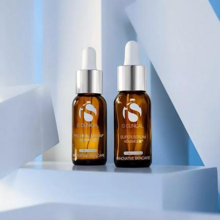 Антивікова сироватка для обличчя Is Clinical Super Serum Advance+