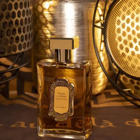 Вода для тіла Амбра Мускус Сантал La Sultane De Saba Moisturizing Body Mist Amber Musk Sandalwood