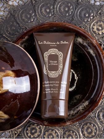 Крем для рук з ароматом амбри, мускусу та сандалу La Sultane de Saba Hand Cream AMS
