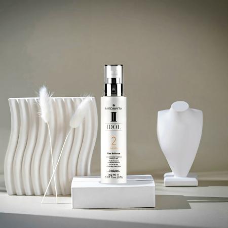 Легкий спрей для моделирования локонов Circle Medavita Idol Circle Modeling Spray
