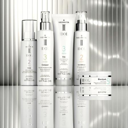Легкий спрей для моделирования локонов Circle Medavita Idol Circle Modeling Spray