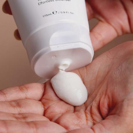 Кремовий засіб для очищення Medik8 Cream Cleanse