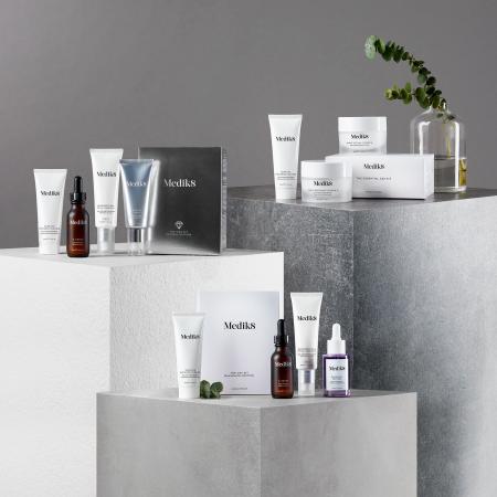 Кремовий засіб для очищення Medik8 Cream Cleanse